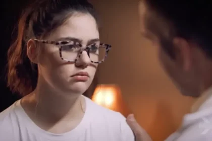 Ellie Nova - A Special Kiss