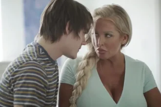 Alura Jenson - Cheering Up Mom